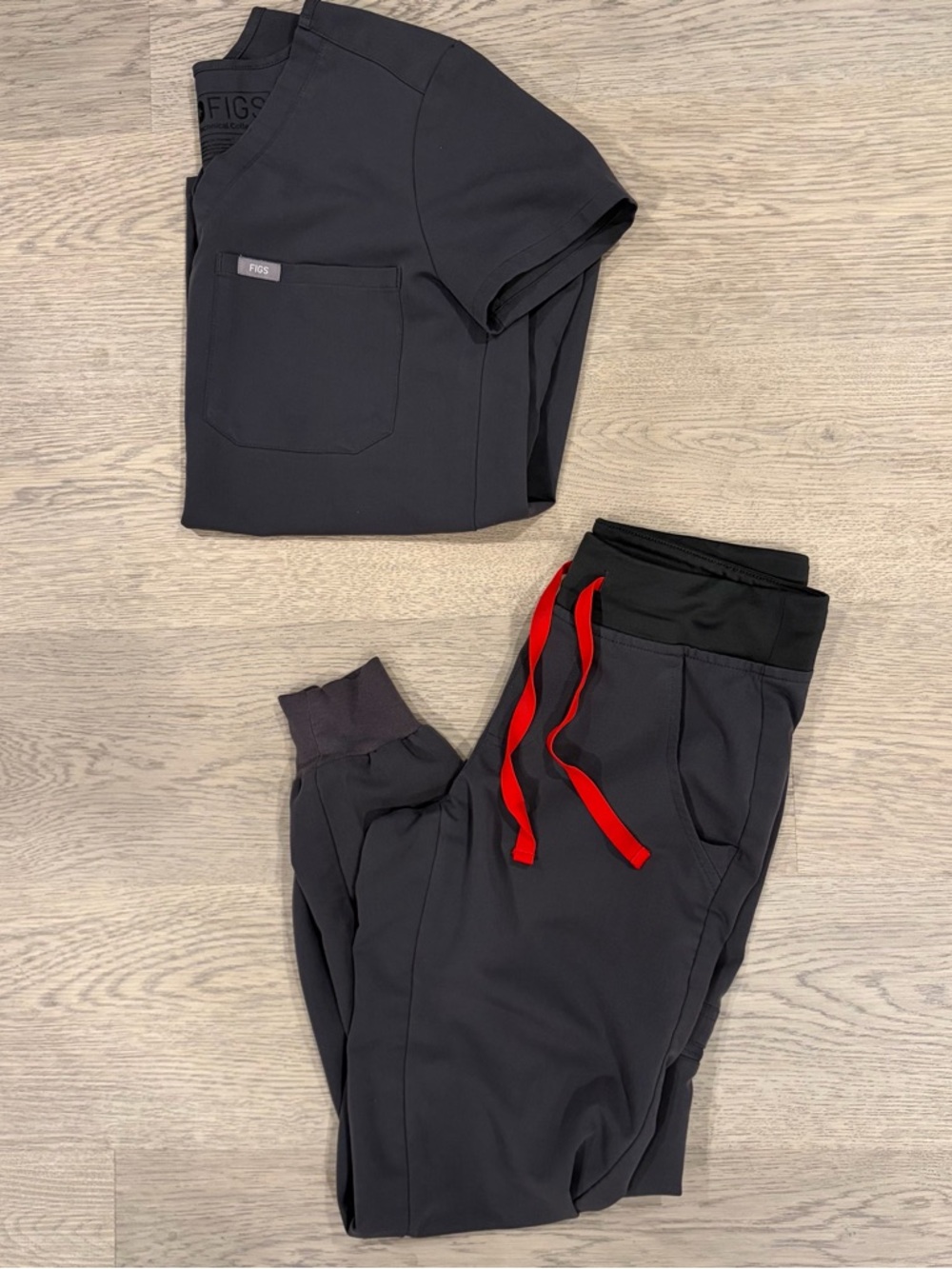 FIGS *SET* Catarina Scrub Top-XXS & Women’s Zamora Jogger-XXSP set